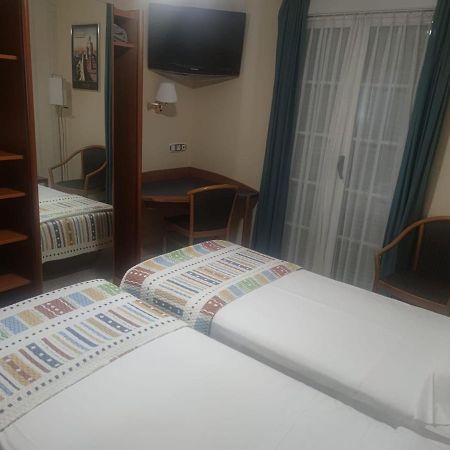 Hostal Burbia Villafranca del Bierzo Kültér fotó