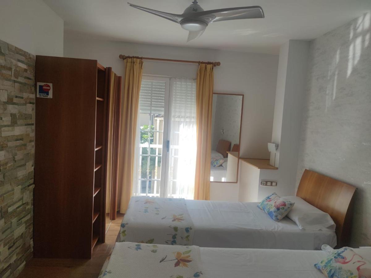 Hostal Burbia Villafranca del Bierzo Kültér fotó