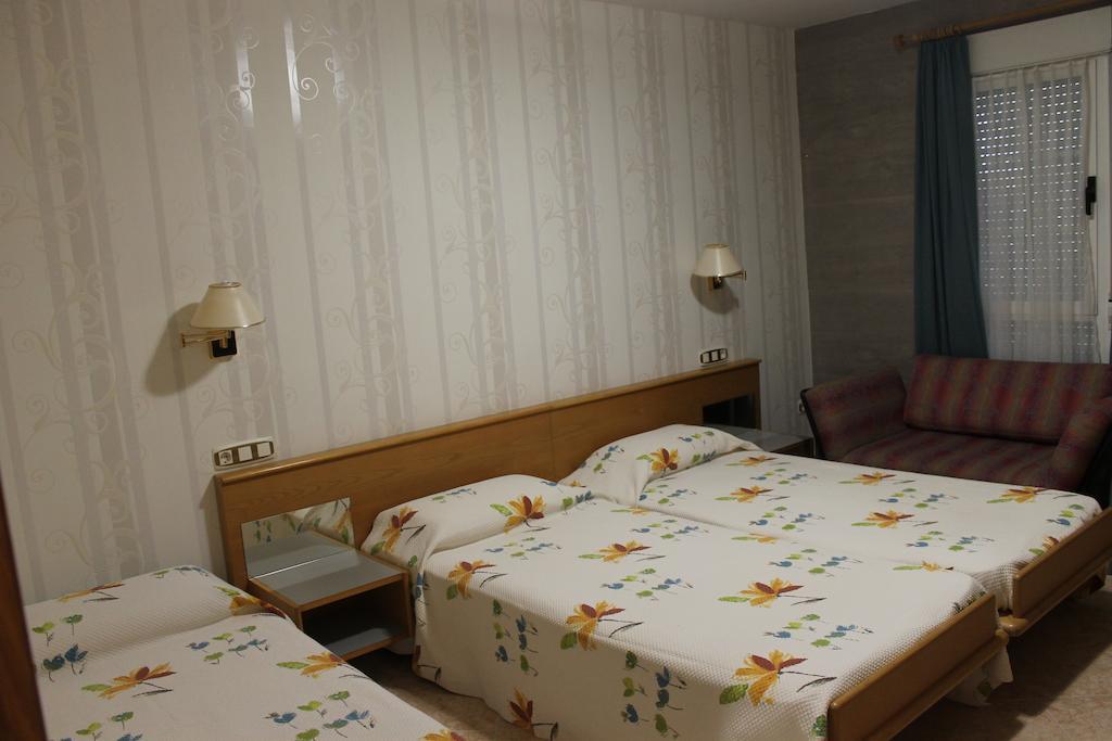 Hostal Burbia Villafranca del Bierzo Kültér fotó
